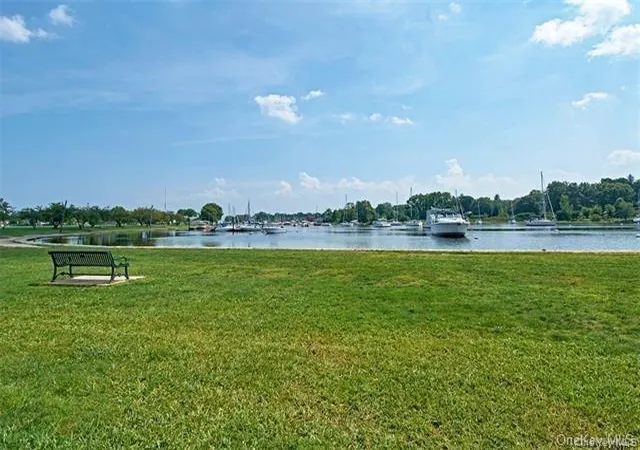 22nd image of 300 Livingston Ave #2A, Mamaroneck, NY 10543 | MLS# 1002736