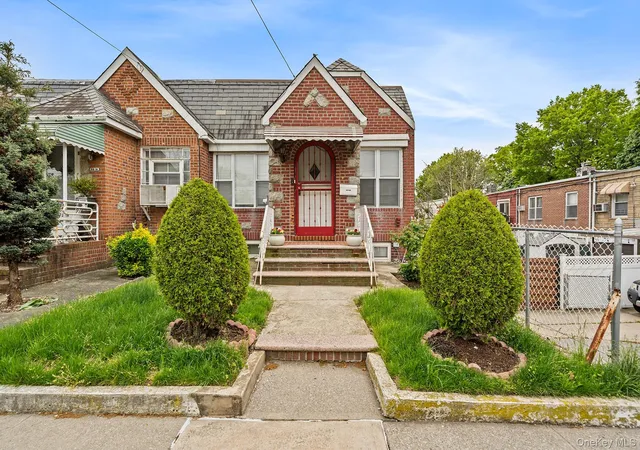 Single family home for sale at 8612 133rd Avenue, New York, NY 11417 | MLS# 1002751