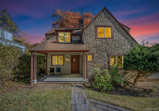 Photo 2 of Single family home for sale at 39 Hillcrest Rd, Greenburgh, NY 10530 | MLS# 1002756 | Listing updated on 2026-09-18