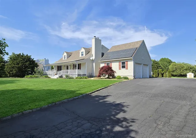 Photo 2 of Sale Pending at 635 Farmveu Rd, Southold, NY 11952 | MLS# 1002779 | Listing updated on 2026-09-18