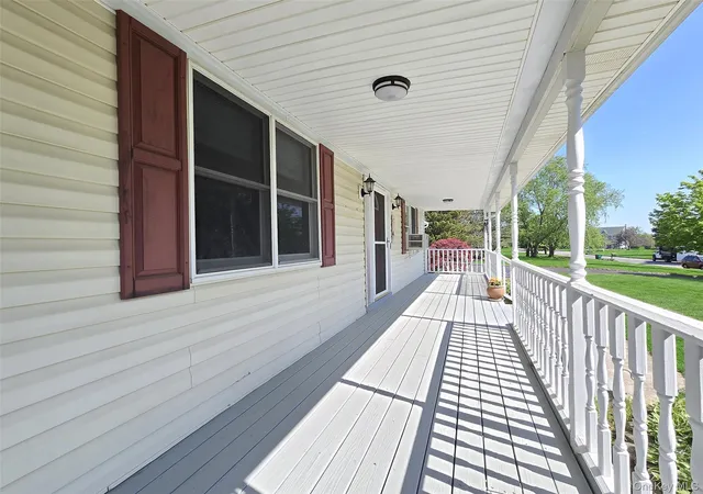 Photo 3 of Sale Pending at 635 Farmveu Rd, Southold, NY 11952 | MLS# 1002779 | Listing updated on 2026-09-18
