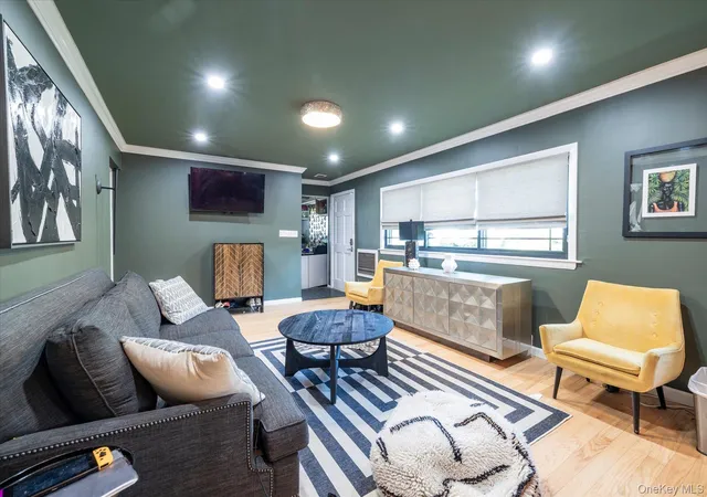 Photo 4 of Sale Pending at 69 W 22nd Street, Huntington, NY 11746 | MLS# 1002804 | Listing updated on 2026-09-28