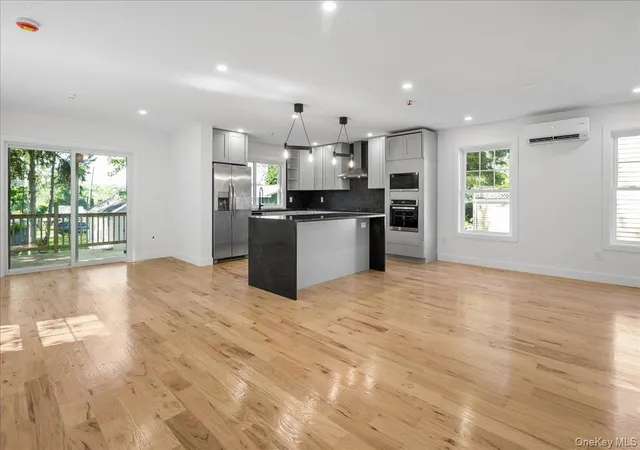 Photo 5 of Sale Pending at 3 Beech, White Plains, NY 10603 | MLS# 1002807 | Listing updated on 2026-07-09