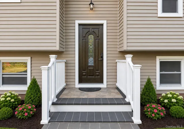 Photo 3 of Single family home for sale at 513 Canada St, Lake George, NY 12845 | MLS# 1002811 | Listing updated on 2026-07-08