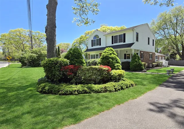 5th image of 30 Park Ave, Brookhaven, NY 11967 | MLS# 1002824