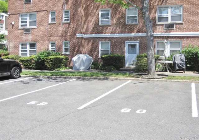 Photo 4 of House for sale at 125 N Washington Ave #55, Greenburgh, NY 10530 | MLS# 1002845 | Listing updated on 2026-08-14