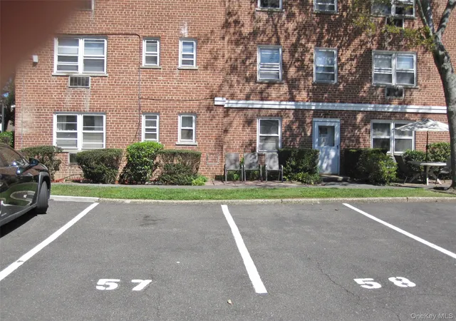 Listing Photo 4 - Condo for sale in building located at 125 N Washington Ave, Greenburgh, NY 10522 - Unit #55