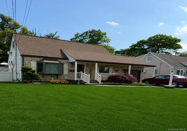 2nd image of 52 Kime Ave, North Babylon, NY 11703 | MLS# 1002870