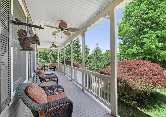 3rd image of 42 Somerset Ln, Warwick (town), NY 10990 | MLS# 1002872