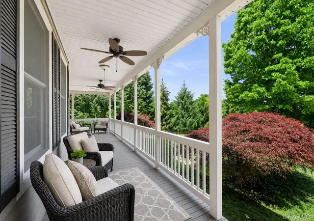 Photo 3 of Single family home for sale at 42 Somerset Ln, Warwick (town), NY 10990 | MLS# 1002872 | Listing updated on 2026-09-19