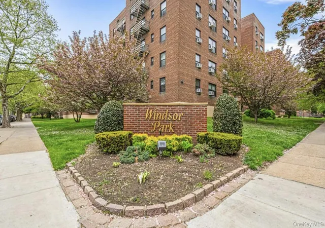 1st image of 75 08 Bell Blvd #3L, Oakland Gardens, NY 11364 | MLS# 1002877