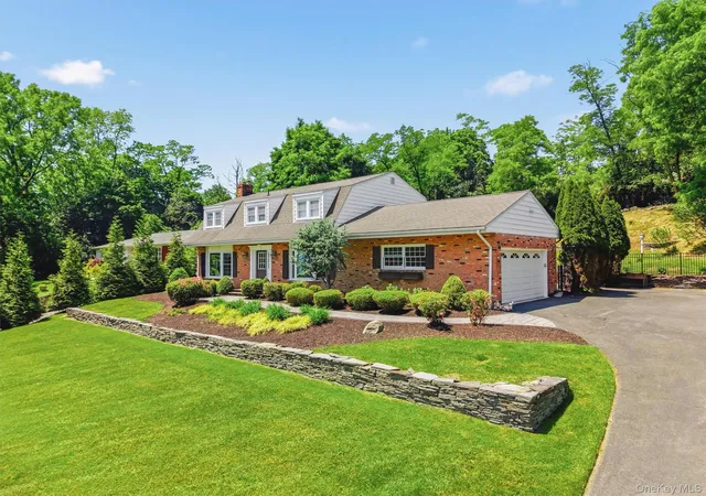 3rd image of 23 Sloane Rd, Newburgh (town), NY 12550 | MLS# 1002918