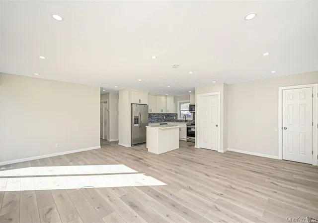 2nd image of 180 Park Ave, Deer Park, NY 11729 | MLS# 1002933