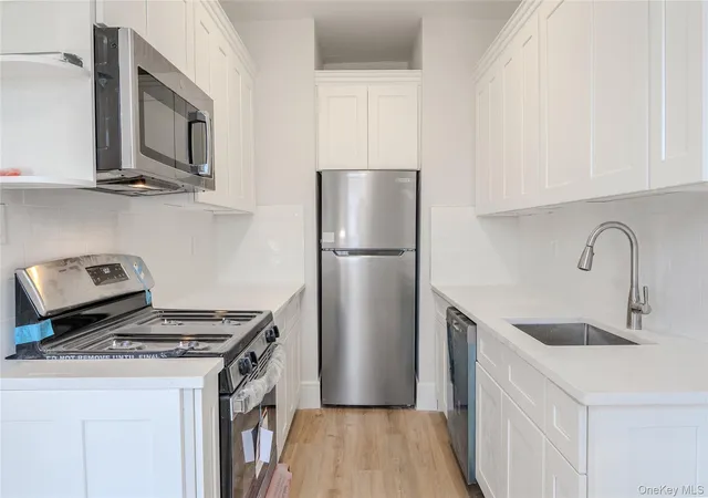 Photo 3 of House for sale at 155-17 Sanford Ave #5B, New York, NY 11355 | MLS# 1002941 | Listing updated on 2026-09-29