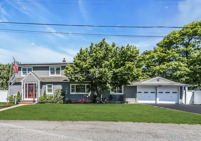 1st image of 2 Vermont St, Lindenhurst, NY 11757 | MLS# 1002943