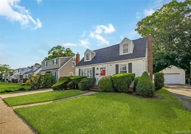 3rd image of 81 Todd Rd, Hempstead, NY 11580 | MLS# 1002971
