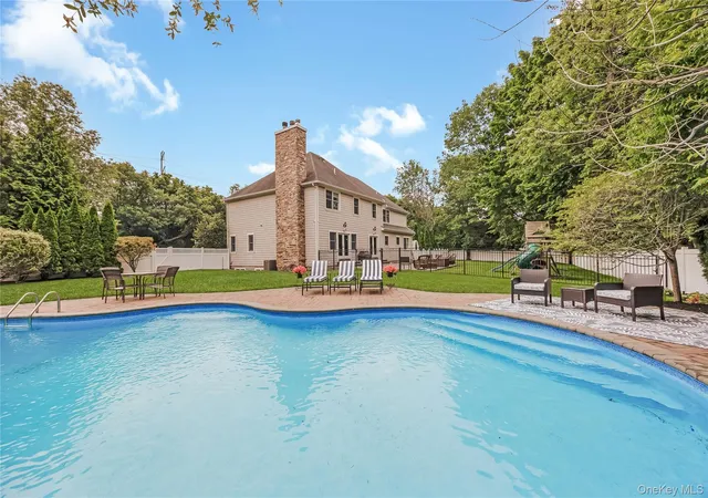 47th image of 154a Stony Hollow Rd, Huntington, NY 11740 | MLS# 1002985