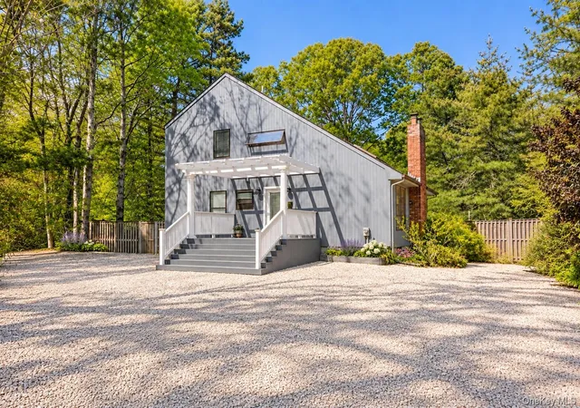Photo 1 of Single family home for sale at 37 Blue Jay Way, East Hampton, NY 11937 | MLS# 1002996 | Listing updated on 2026-09-27