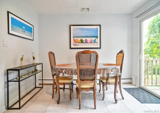 5th image of 18 Bailey Ave, Babylon, NY 11702 | MLS# 1003077
