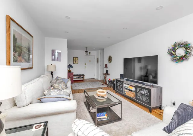 3rd image of 18-35 Corporal Kennedy St #5F, Bayside, NY 11360 | MLS# 1003115