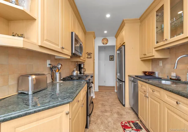 4th image of 18-35 Corporal Kennedy St #5F, Bayside, NY 11360 | MLS# 1003115