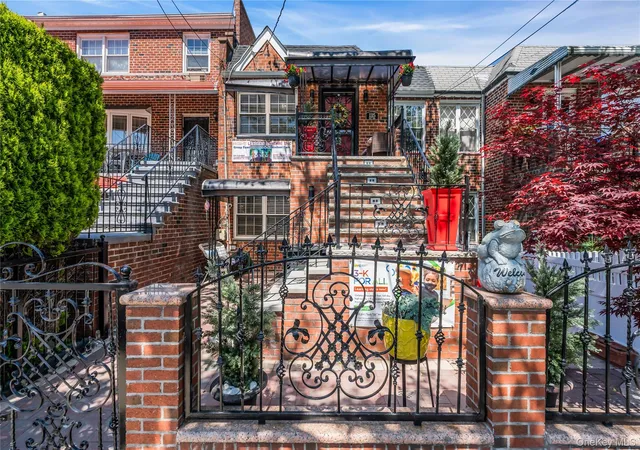 Photo 3 of Sale Pending at 1115 E 83rd Street, Brooklyn, NY 11236 | MLS# 1003148 | Listing updated on 2026-09-17