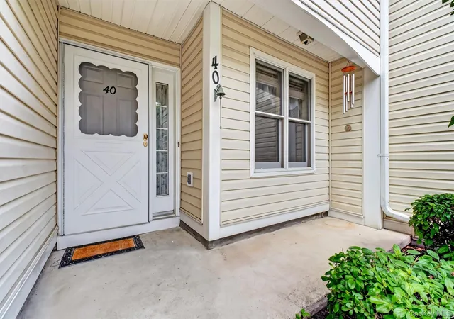 Homes for sale in Fishkill, NY | 40 Spruce Ridge Dr, Fishkill, NY 12524 | MLS# 1003154