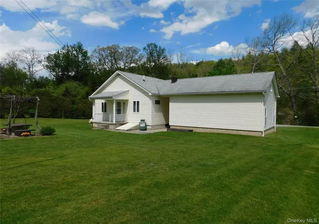 Homes for sale in Wawarsing, NY | 81 Sportsman Rd, Wawarsing, NY 12446 | MLS# 1003162