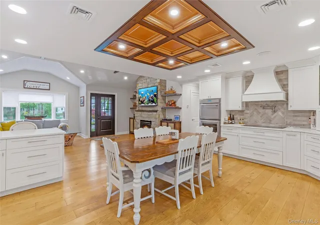 2nd image of 345 Bartley Rd, Mattituck, NY 11952 | MLS# 1003193