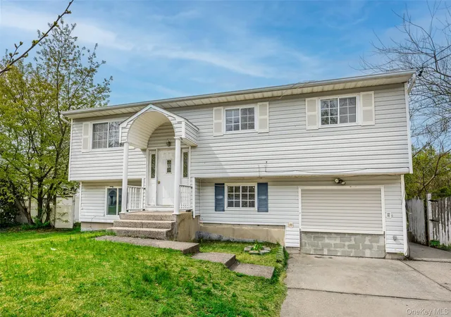 2nd image of 19 Liberty Ave, Brookhaven, NY 11784 | MLS# 1003194