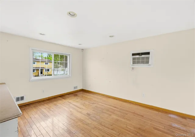 5th image of 19 Liberty Ave, Brookhaven, NY 11784 | MLS# 1003194
