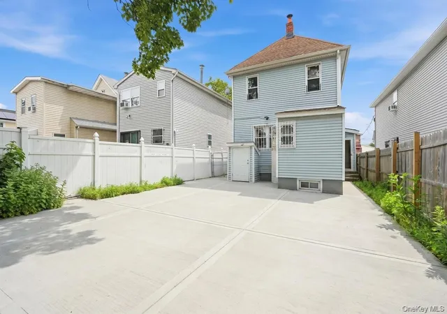 Photo 3 of House for sale at 11417 159th Street, New York, NY 11434 | MLS# 1003198 | Listing updated on 2026-09-29