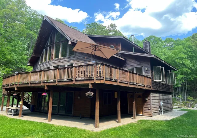 2nd image of 82 Indian Lake Rd, Putnam Valley, NY 10579 | MLS# 1003201