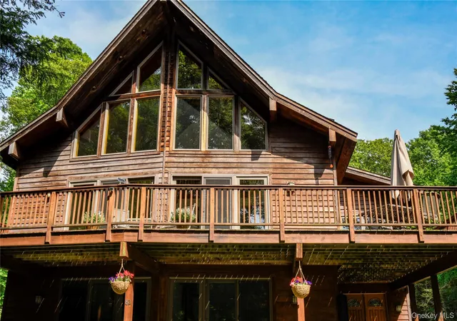 3rd image of 82 Indian Lake Rd, Putnam Valley, NY 10579 | MLS# 1003201