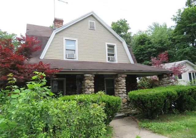 Photo 2 of Single family home for sale at 22 State St, Spring Valley, NY 10977 | MLS# 1003204 | Listing updated on 2026-08-10