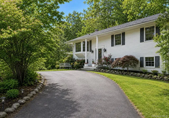 Homes for sale in Clarkstown, NY | 111 Ludvigh Rd, Clarkstown, NY 10954 | MLS# 1003216