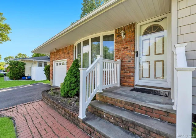 Photo 2 of Sale Pending at 13 Fruitwood Ln, Commack, NY 11725 | MLS# 1003225 | Listing updated on 2026-10-08