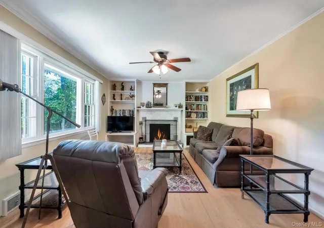 2nd image of 64 Cove Hollow Rd, East Hampton, NY 11937 | MLS# 1003230