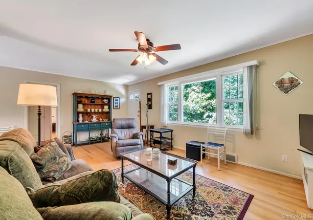 3rd image of 64 Cove Hollow Rd, East Hampton, NY 11937 | MLS# 1003230