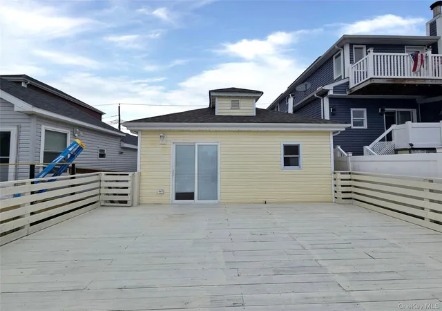 5th image of 20 W 10Th Rd, New York, NY 11693 | MLS# 1003266