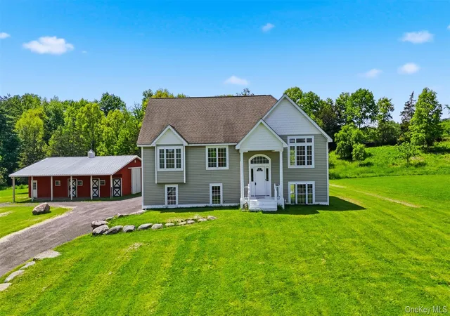 Homes for sale in Shawangunk, NY | 160 Pirog Rd, Shawangunk, NY 12566 | MLS# 1003273