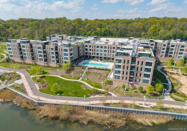 Homes for sale in Glen Cove, NY | 100 Garvies Point Rd #1042, Glen Cove, NY 11542 | MLS# 1003276