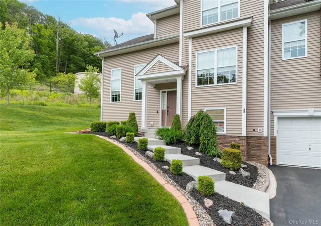 Homes for sale in East Fishkill, NY | 38 Dogwood Rd, East Fishkill, NY 12533 | MLS# 1003285