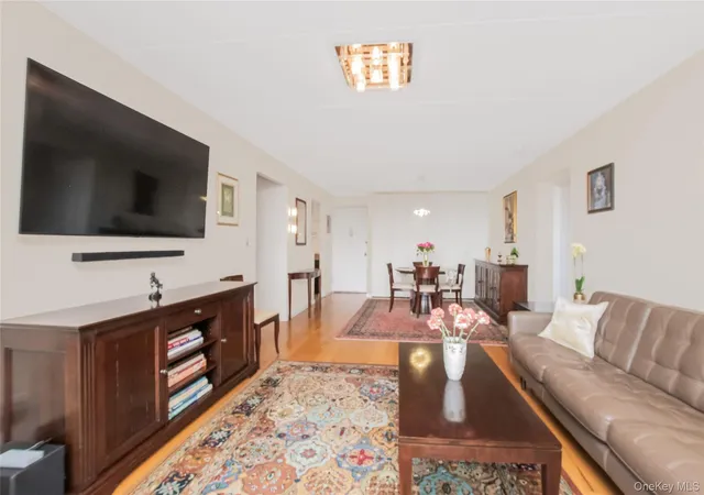 3rd image of 1155 Warburton Ave #3PR, Yonkers, NY 10701 | MLS# 1003407