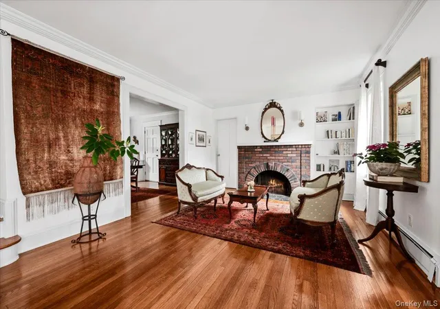 Photo 2 of Single family home for sale at 11 Demott Ave, Rockville Centre, NY 11570 | MLS# 1003423 | Listing updated on 2026-09-18