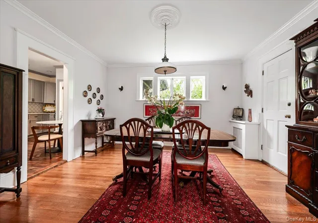 Photo 4 of Single family home for sale at 11 Demott Ave, Rockville Centre, NY 11570 | MLS# 1003423 | Listing updated on 2026-09-18