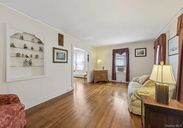 Photo 4 of Sale Pending at 207 N Forest Ave, Rockville Centre, NY 11570 | MLS# 1003430 | Listing updated on 2026-06-26