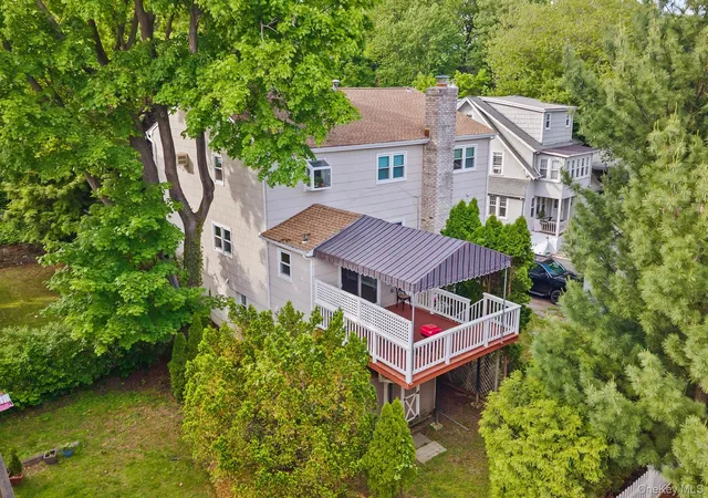 Listing Photo 2 - Condo for sale in building located at 89 Frances Ave, Harrison, NY 10528 - Unit #