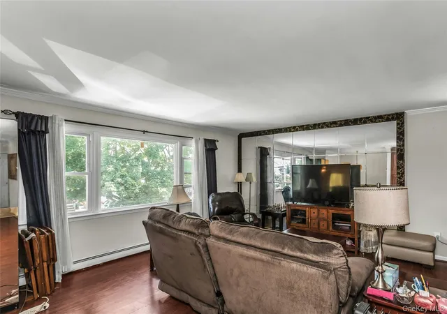 5th image of 94 Union Pl, Lynbrook, NY 11563 | MLS# 1003444