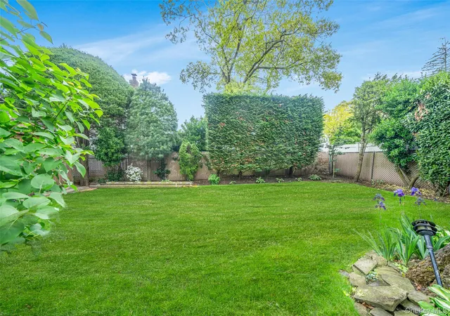 5th image of 190 Lake Dr, Copiague, NY 11726 | MLS# 1003453